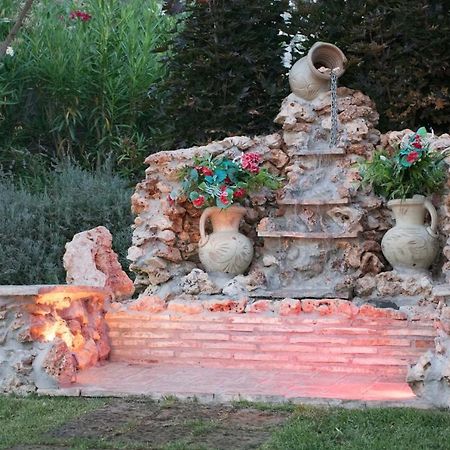 La Vecchia Fontana Del Convento Bed & Breakfast Giulianova Luaran gambar