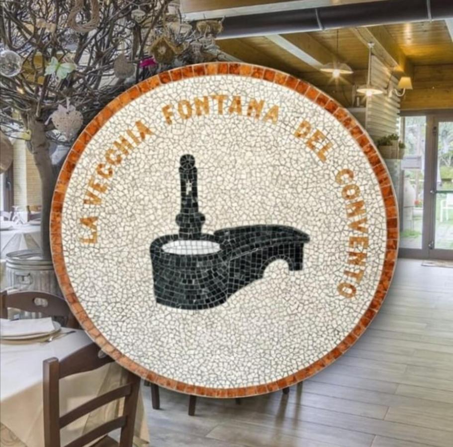 La Vecchia Fontana Del Convento Bed & Breakfast Giulianova Luaran gambar